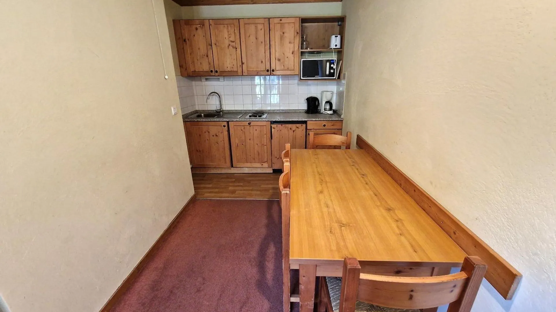 Appartement 2 Pieces, Idealement Situe, A 30M Des Pistes Et Des Commerces. - Fr-1-265-315 Modane