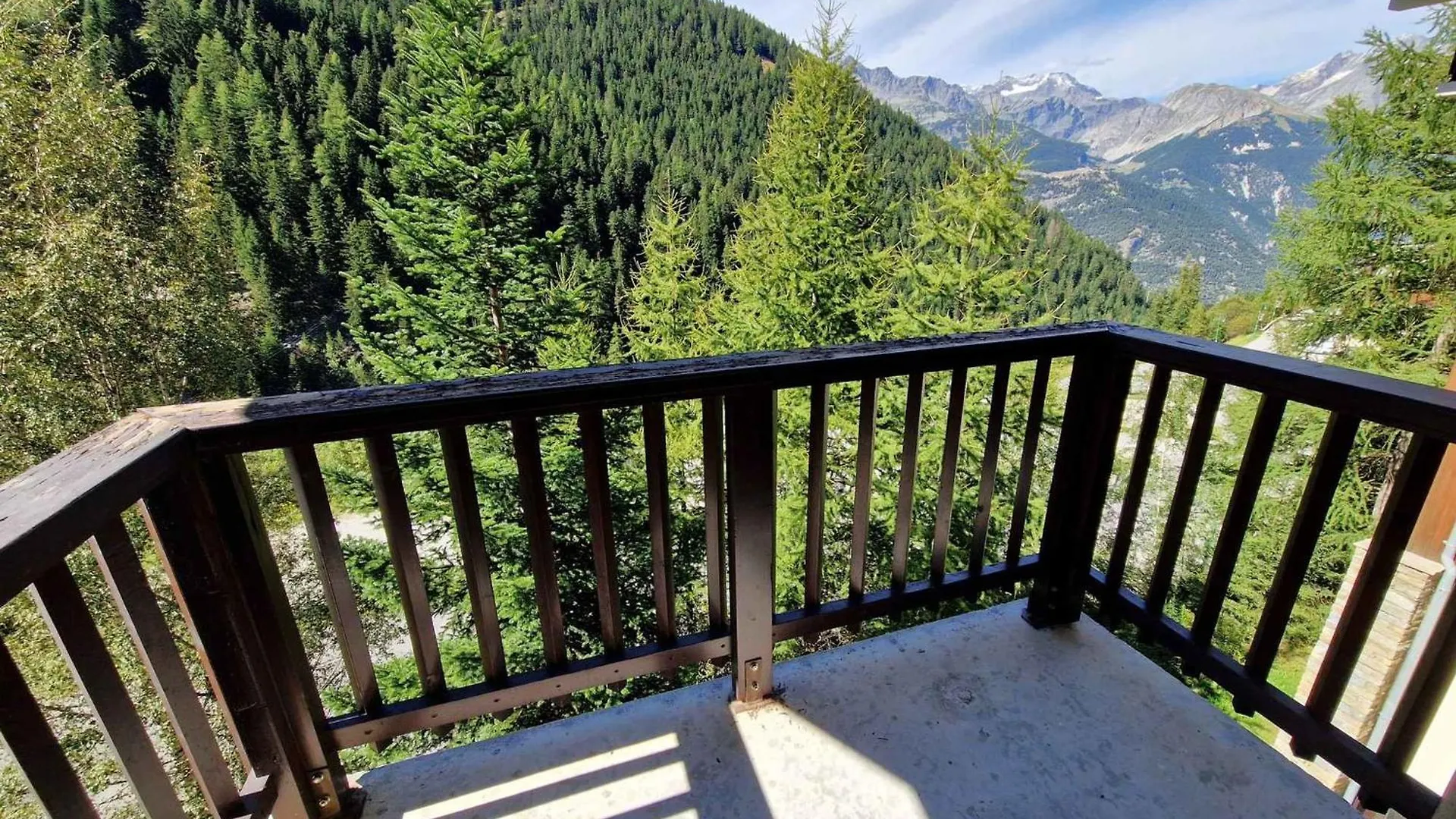 Appartement 2 Pieces, Idealement Situe, A 30M Des Pistes Et Des Commerces. - Fr-1-265-315 Modane 0*,